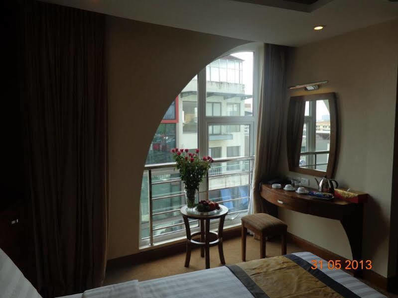 Lenid Hanoi Hotel Exteriör bild